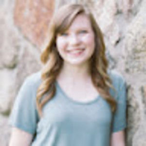 Meet your Posher, Caroline